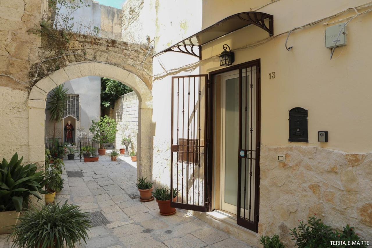 Alla Corte Degli Alberolungo Bari Exterior foto