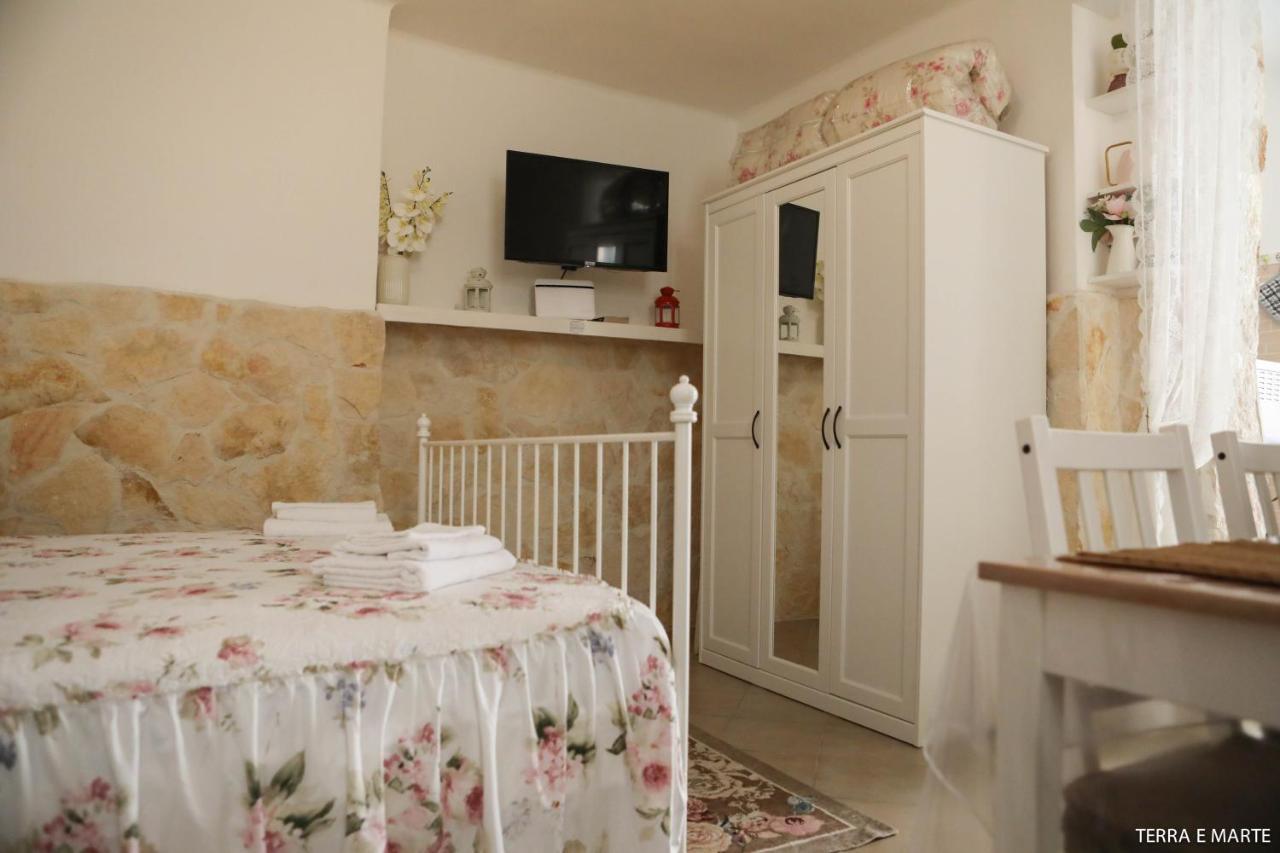 Alla Corte Degli Alberolungo Bari Exterior foto